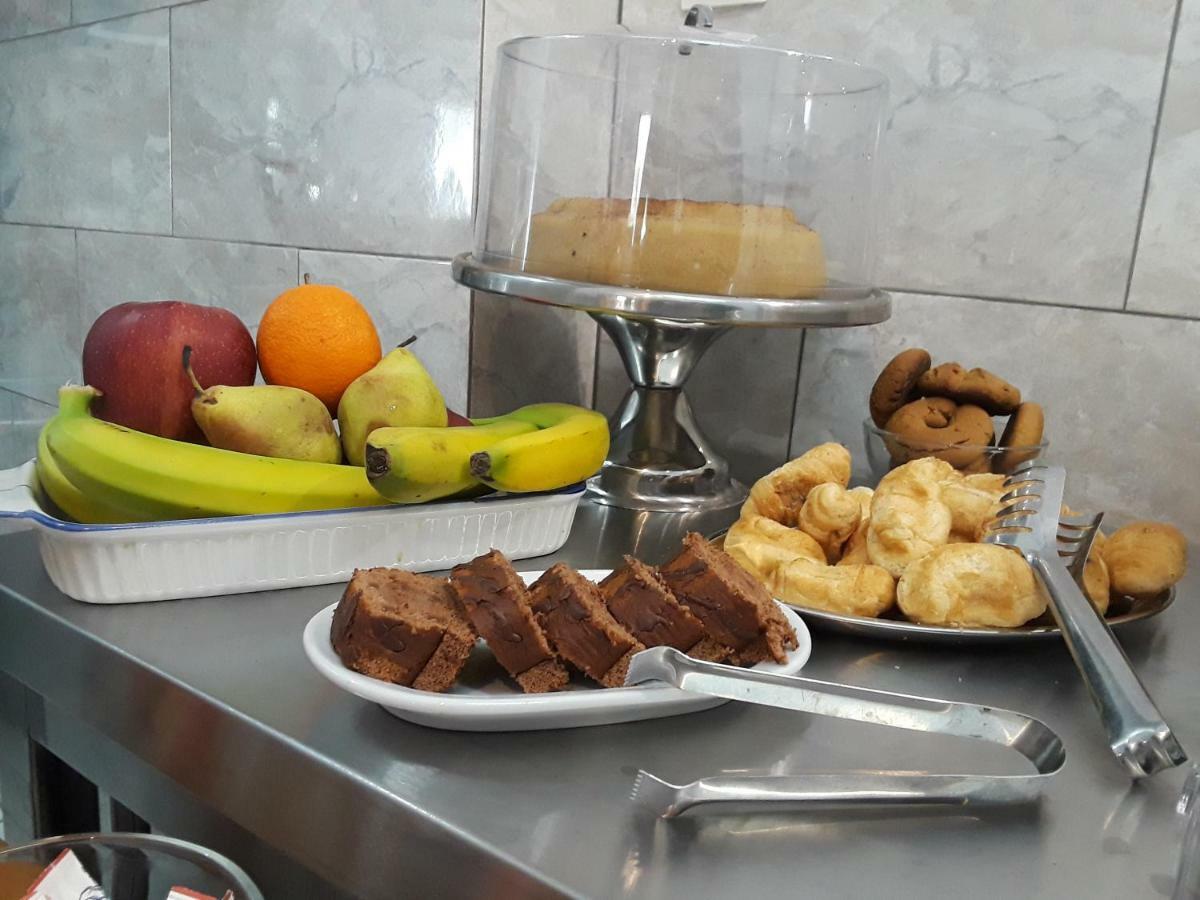 Hotel Asteria Agios Kirykos  Bagian luar foto