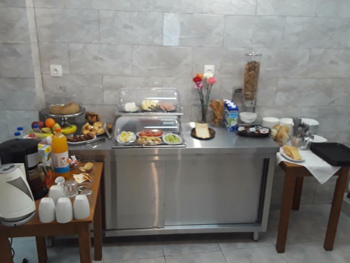 Hotel Asteria Agios Kirykos  Bagian luar foto