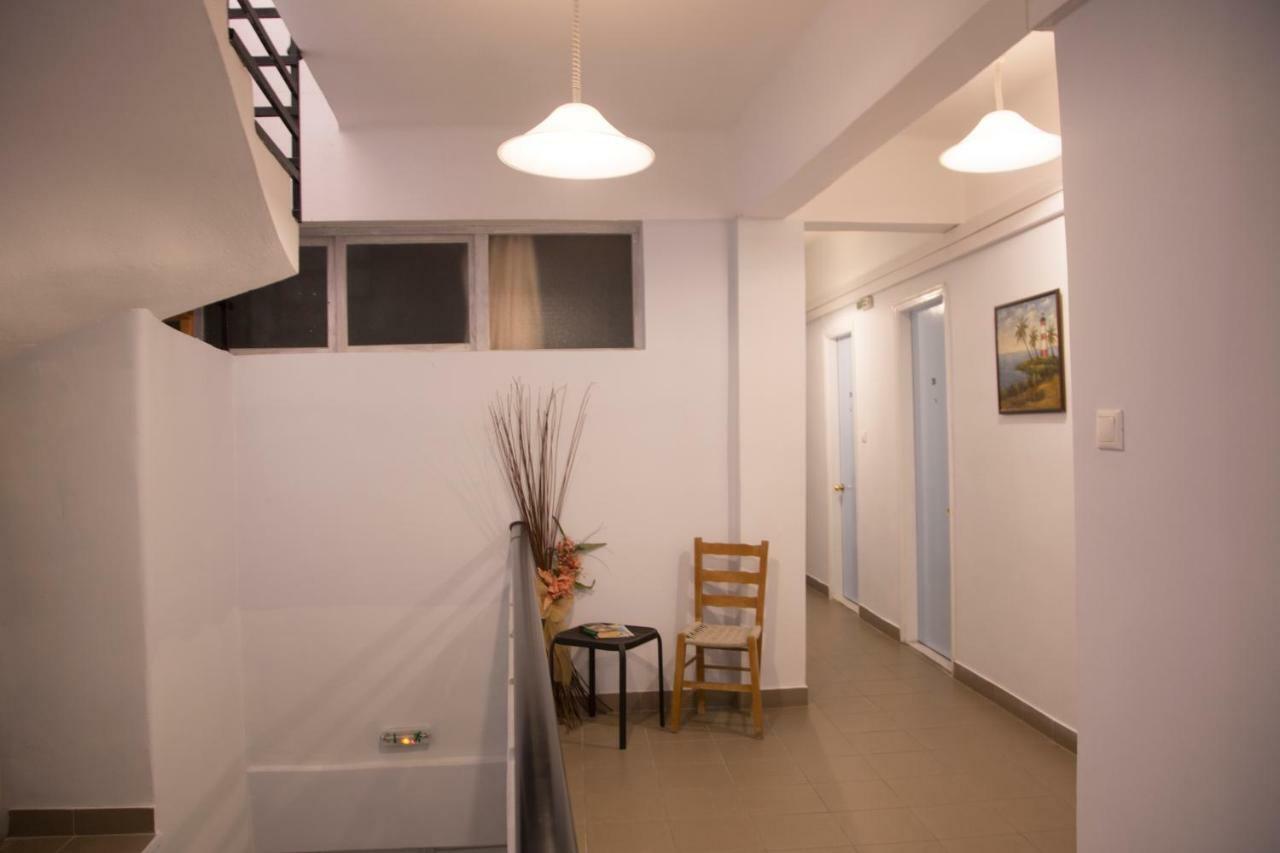 Hotel Asteria Agios Kirykos  Bagian luar foto