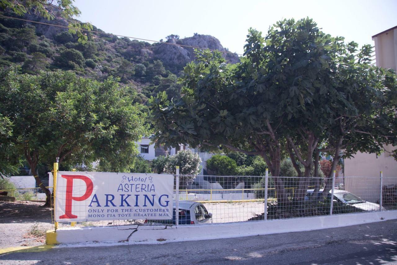 Hotel Asteria Agios Kirykos  Bagian luar foto